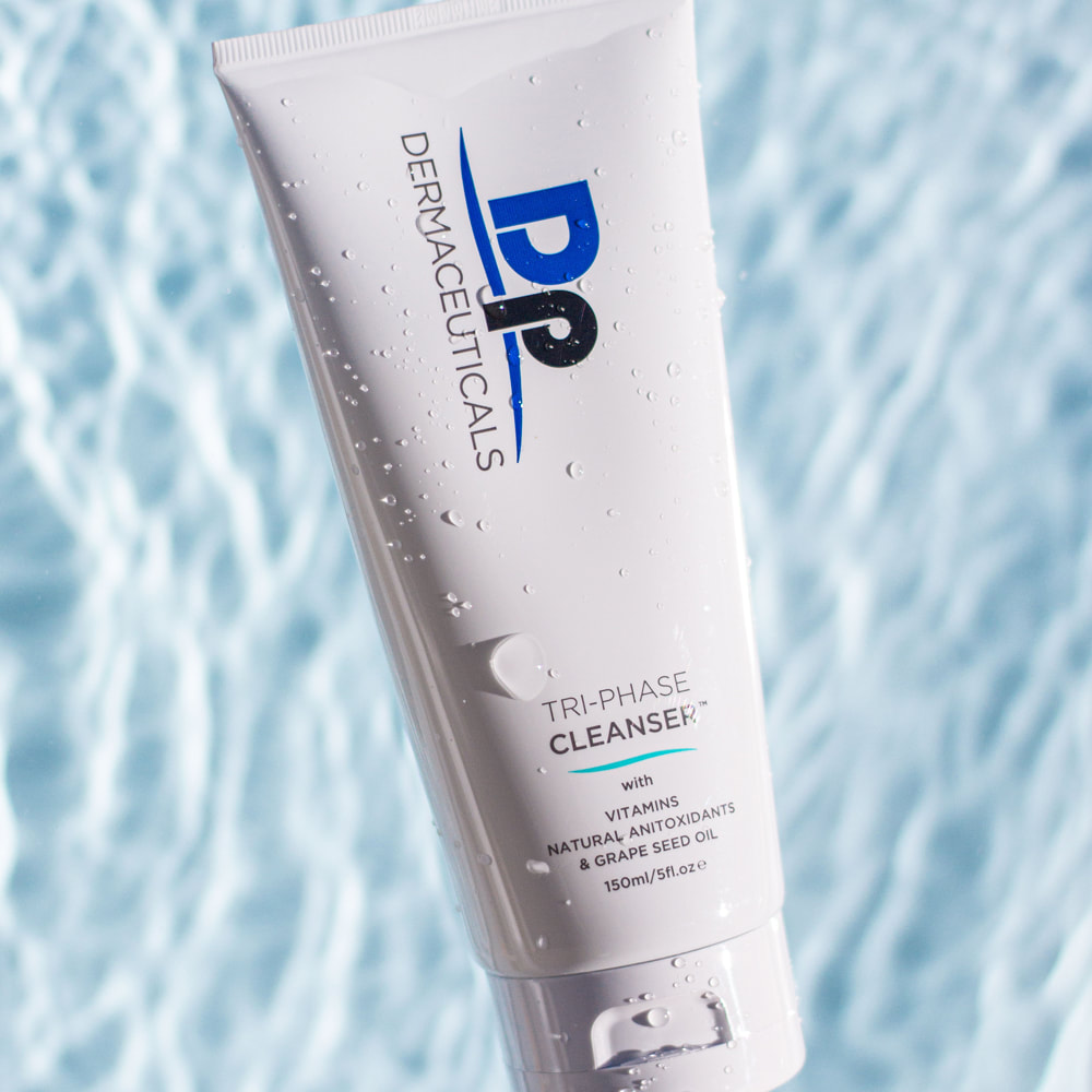 dp-tri-phase-cleanser-150-promo-3-1000px_orig
